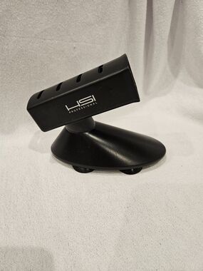 HSI Professional Black Flat Iron Holder With Wall Hanger And Suction Cups